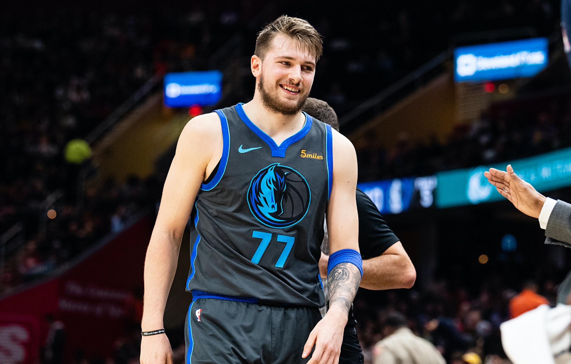 特别是在比 特别是在比