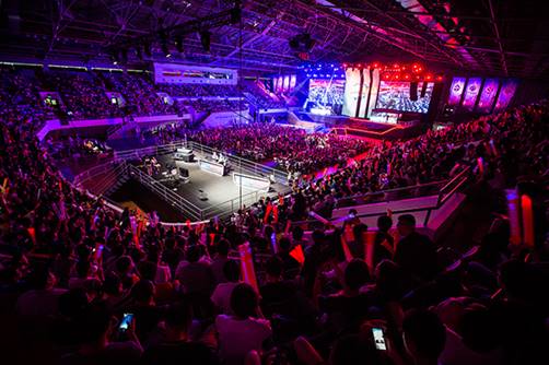 他前往欧洲 他前往欧洲