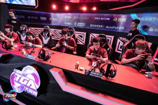 打乱了对手 打乱了对手